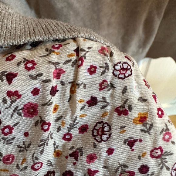 Loft Outlet Sweater with attached blouse. Size Large. - Picture 5 of 6